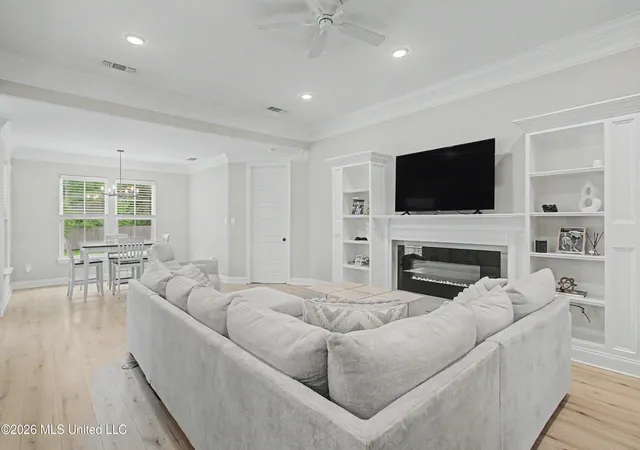 Photo 4 of Single family home for sale at 10604 Wren Grv, Gulfport, MS 39503 | MLS# 4154325 | Listing updated on 2026-10-03