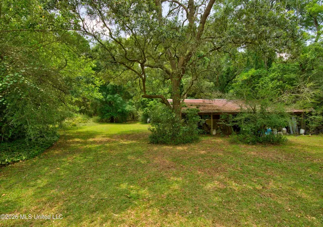 Homes for sale in Moss Point, MS | 13513 Bunker Hill Rd, Moss Point, MS 39562 | MLS# 4154107