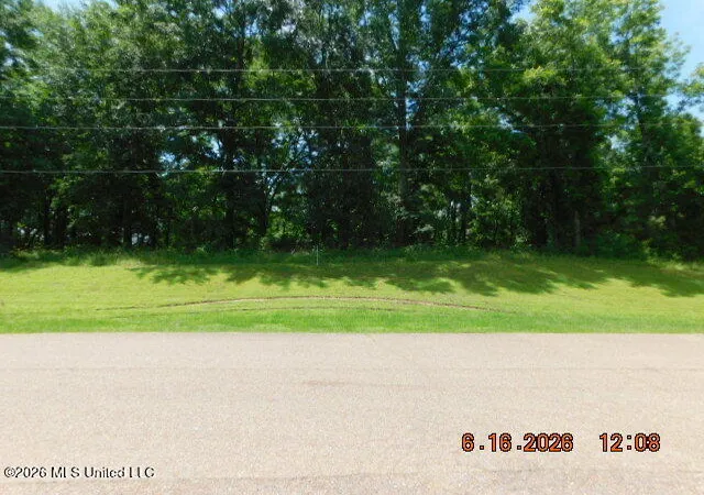 Homes for sale in Hernando, MS | 701 Club Car Dr, Hernando, MS 38632 | MLS# 4153824