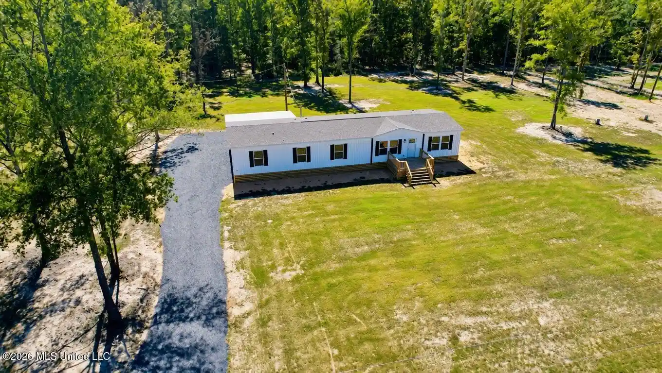 Photo 1 of Manufactured home for sale at 2038 Sw Ceasar Trl, Bogue Chitto, MS 39629 | MLS# 4154126 | Listing updated on 2026-10-17