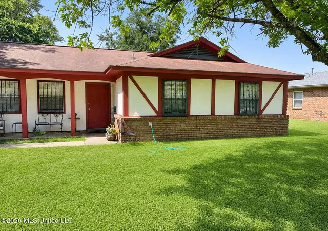 Homes for sale in Biloxi, MS | 15216 Lawton Dr, Biloxi, MS 39532 | MLS# 4153952
