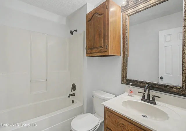 26th image of 15553 Village Cir, Biloxi, MS 39532 | MLS# 4154903