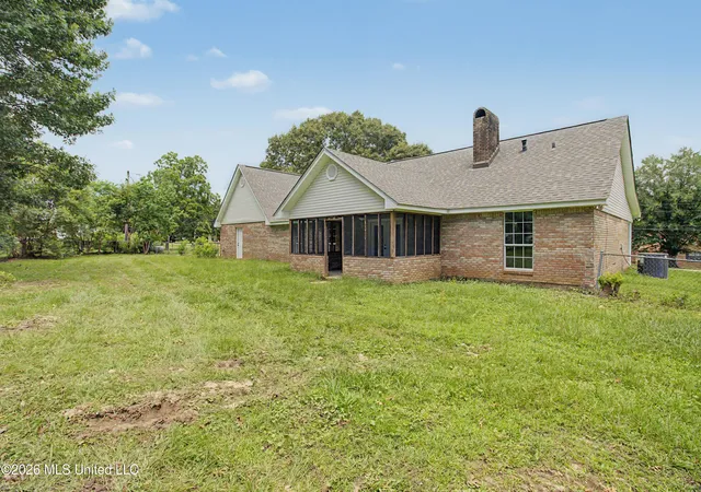 Photo 3 of Sale Pending at 15553 Village Cir, Biloxi, MS 39532 | MLS# 4154903 | Listing updated on 2026-08-24