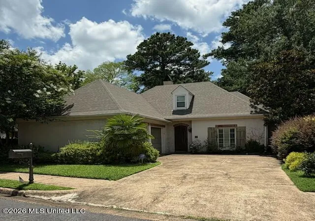 Homes for sale in Jackson, MS | 17 Waterford Pl, Jackson, MS 39211 | MLS# 4154349