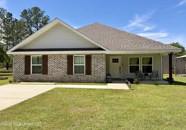 Homes for sale in Perkinston, MS | 8595 Mint Julep Dr, Perkinston, MS 39573 | MLS# 4153854