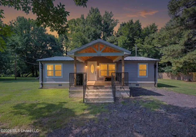 Homes for sale in Byhalia, MS | 369 Meadow View Cir, Byhalia, MS 38611 | MLS# 4154751