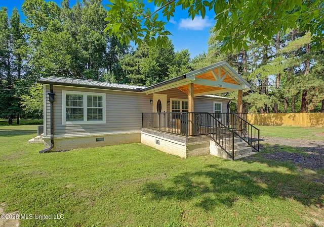 Homes for sale in Byhalia, MS | 369 Meadow View Cir, Byhalia, MS 38611 | MLS# 4154751