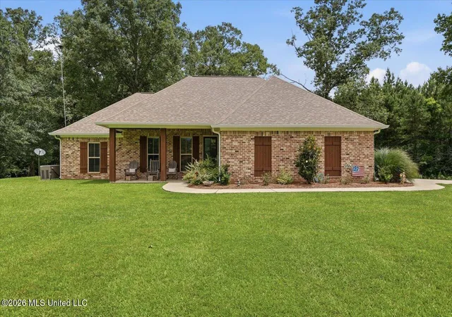 Homes for sale in Magee, MS | 195 Allen Rd, Magee, MS 39111 | MLS# 4153921