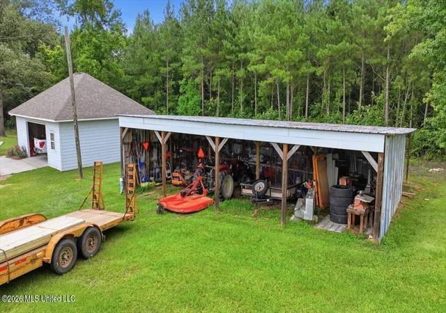 Homes for sale in Magee, MS | 195 Allen Rd, Magee, MS 39111 | MLS# 4153921
