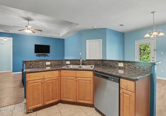 Photo 4 of Sale Pending at 13267 Willow Oak Cir, Gulfport, MS 39503 | MLS# 4153896 | Listing updated on 2026-09-12