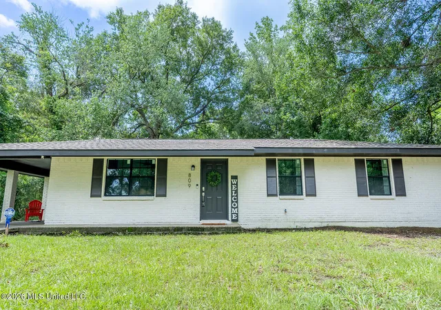 5th image of 809 Jarrell St, Picayune, MS 39466 | MLS# 4153882