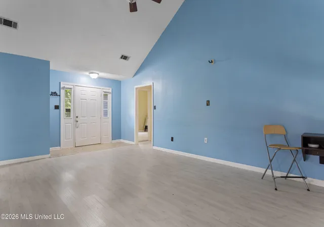 Homes for sale in Ocean Springs, MS | 7020 Red Bud Ln, Ocean Springs, MS 39564 | MLS# 4154248