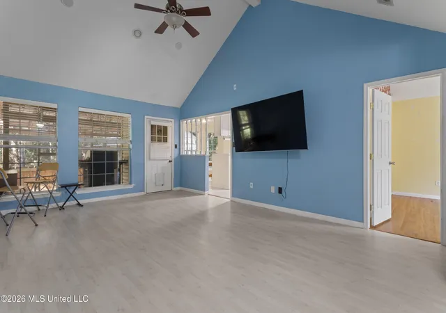 Homes for sale in Ocean Springs, MS | 7020 Red Bud Ln, Ocean Springs, MS 39564 | MLS# 4154248