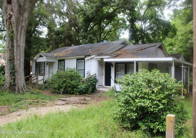 Homes for sale in Prentiss, MS | 804 Lafayette St, Prentiss, MS 39474 | MLS# 4153909