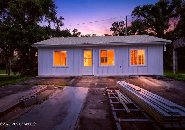 1st image of 149 Markham Dr, Gulfport, MS 39507 | MLS# 4153929