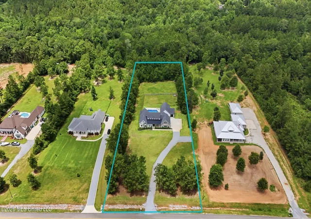 Photo 4 of Single family home for sale at 24069 Bobcat Trl, Saucier, MS 39574 | MLS# 4153971 | Listing updated on 2026-07-30