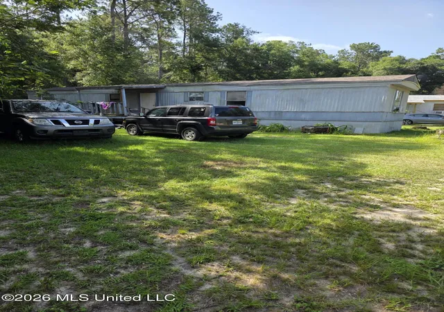 Homes for sale in Leakesville, MS | 109 Lilly Pad Rd, Leakesville, MS 39451 | MLS# 4153933