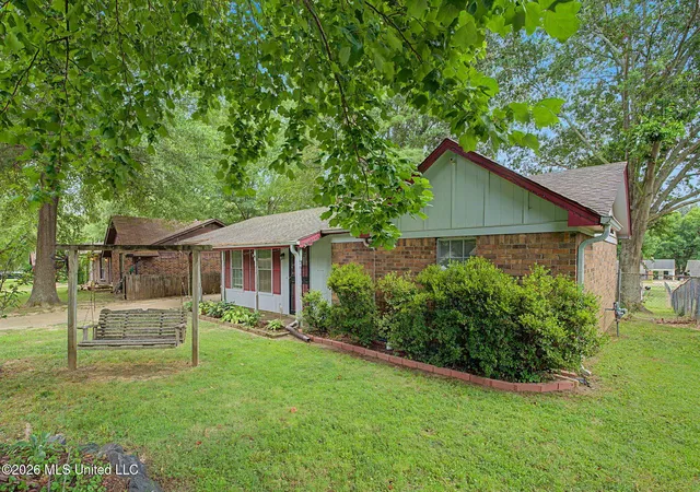 Homes for sale in Horn Lake, MS | 3355 Greenway Dr, Horn Lake, MS 38637 | MLS# 4154469