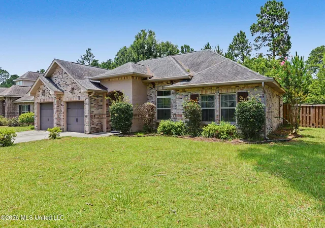 Homes for sale in Gautier, MS | 1800 Little Bend Pl, Gautier, MS 39553 | MLS# 4154747