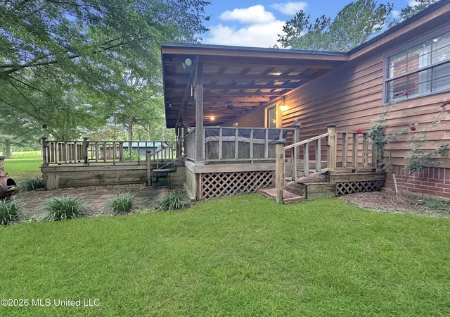 Homes for sale in Braxton, MS | 704 Pinola Braxton Rd, Braxton, MS 39044 | MLS# 4154172