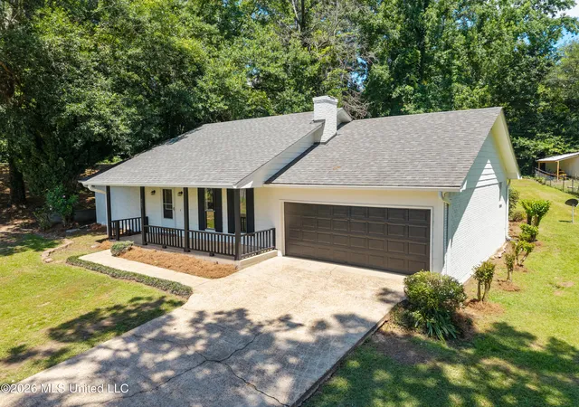 1st image of 205 Sunset Dr, Petal, MS 39465 | MLS# 4153979