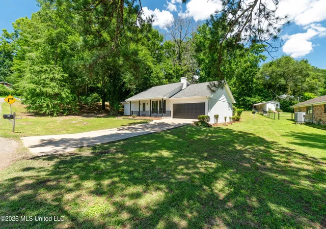 Homes for sale in Petal, MS | 205 Sunset Dr, Petal, MS 39465 | MLS# 4153979