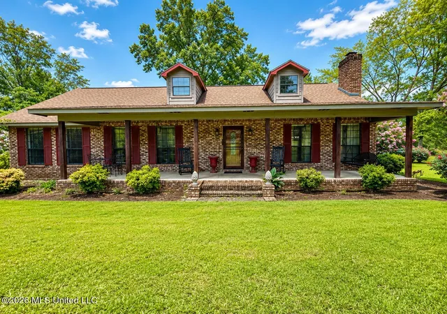 Homes for sale in Brookhaven, MS | 2212 Nw Jackson Liberty Dr, Brookhaven, MS 39601 | MLS# 4154059