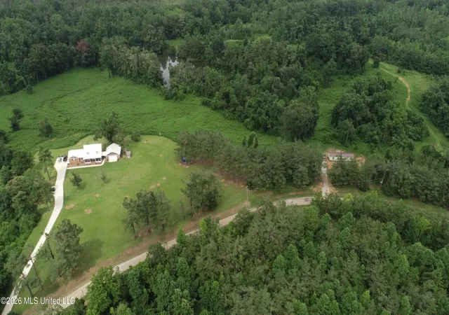 Homes for sale in Blue Mountain, MS | 2370 Cr 719, Blue Mountain, MS 38610 | MLS# 4153980