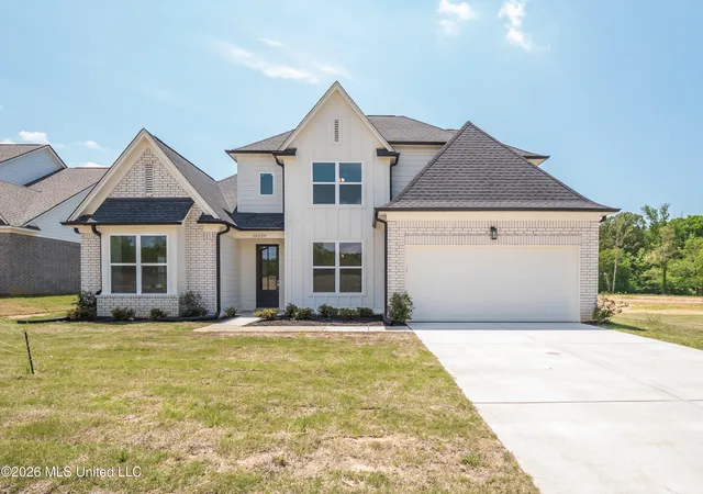 Photo 1 of Sale Pending at 365 Centerline Roper Loop, Byhalia, MS 38611 | MLS# 4154030 | Listing updated on 2026-09-15