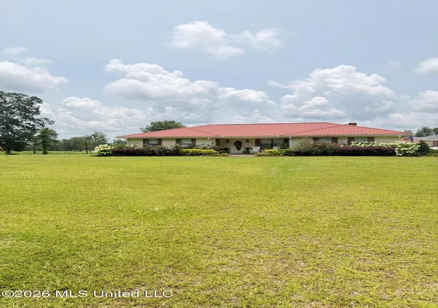 Homes for sale in Mc Comb, MS | 4018 Fernwood Rd, Mc Comb, MS 39648 | MLS# 4154012