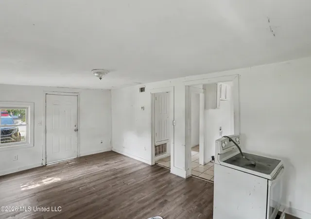 Homes for sale in Gulfport, MS | 4809 30Th St, Gulfport, MS 39501 | MLS# 4154335