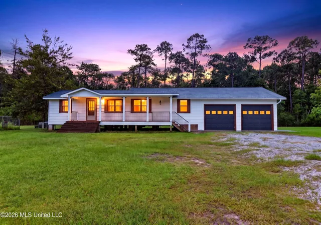 Photo 1 of Single family home for sale at 3015 Bonita Rd, Gautier, MS 39553 | MLS# 4154153 | Listing updated on 2026-08-06
