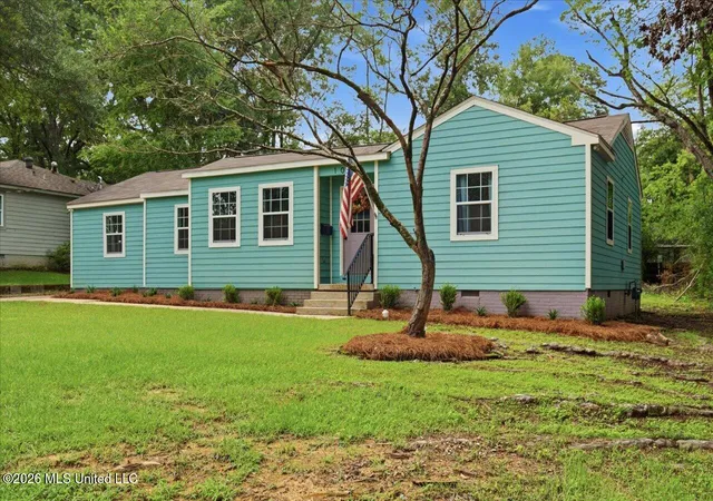 Photo 1 of Single family home for sale at 1013 Meadow Hts Dr, Jackson, MS 39206 | MLS# 4154104 | Listing updated on 2026-09-10