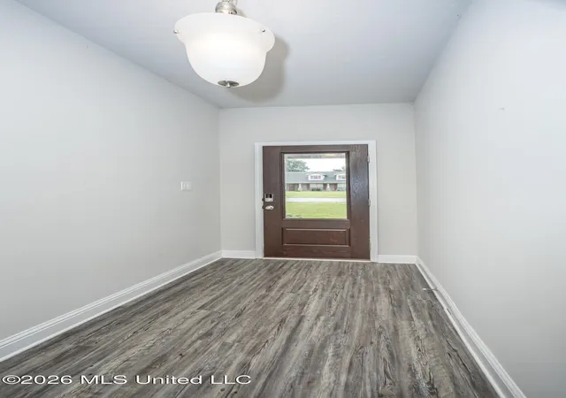 Photo 3 of Single family home for sale at 128 Oystercatcher Cvs, Ocean Springs, MS 39564 | MLS# 4154106 | Listing updated on 2026-09-22