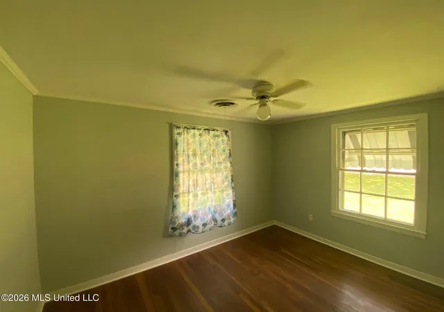 Photo 3 of Sale Pending at 1005 Eastwood Rd, Natchez, MS 39120 | MLS# 4154543 | Listing updated on 2026-08-13