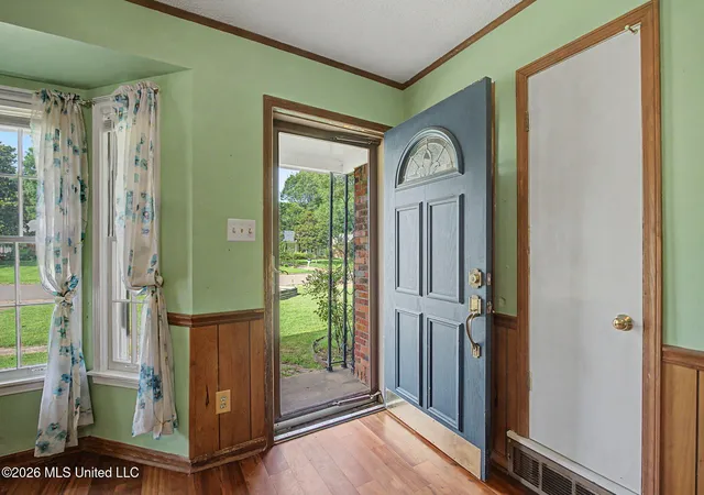 Homes for sale in Southaven, MS | 2118 Cedarcrest Dr, Southaven, MS 38671 | MLS# 4154190