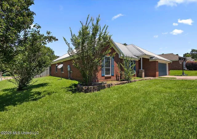 Homes for sale in Byram, MS | 3202 Ryan Cvs, Byram, MS 39272 | MLS# 4155382