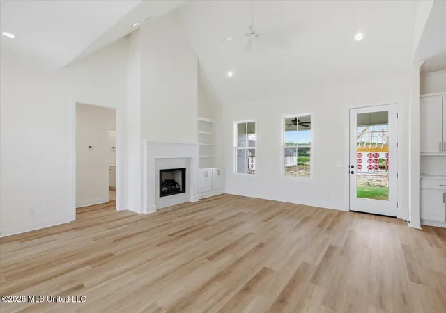 Photo 4 of Sale Pending at 407 Old Maple Cvs, Madison, MS 39110 | MLS# 4157341 | Listing updated on 2026-10-12