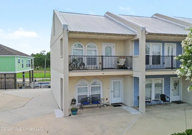 Photo 1 of Sale Pending at 548 W Beach Blvd, Long Beach, MS 39560 | MLS# 4154094 | Listing updated on 2026-09-01