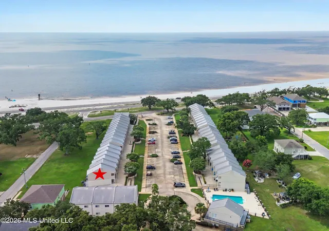 Photo 3 of Sale Pending at 548 W Beach Blvd, Long Beach, MS 39560 | MLS# 4154094 | Listing updated on 2026-09-01