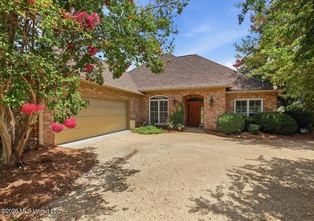 Photo 1 of Single family home for sale at 112 Northshore Way, Madison, MS 39110 | MLS# 4156700 | Listing updated on 2026-09-01