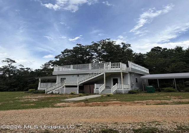 Homes for sale in Mc Comb, MS | 2009 Summit Holmesville Rd, Mc Comb, MS 39648 | MLS# 4154084
