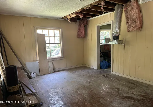 Photo 3 of Single family home for sale at 2874 Greenwood Ave, Jackson, MS 39212 | MLS# 4154086 | Listing updated on 2026-07-04