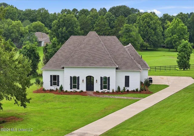 Photo 1 of Single family home for sale at 116 Sky Meadow Rd, Flora, MS 39071 | MLS# 4155992 | Listing updated on 2026-10-28