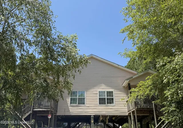 Homes for sale in Bay Saint Louis, MS | 6118 W Oktibbeha St, Bay Saint Louis, MS 39520 | MLS# 4154342