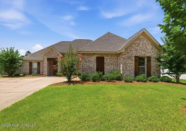 Photo 2 of Sale Pending at 638 Wild Horse Ln, Brandon, MS 39042 | MLS# 4154156 | Listing updated on 2026-07-17