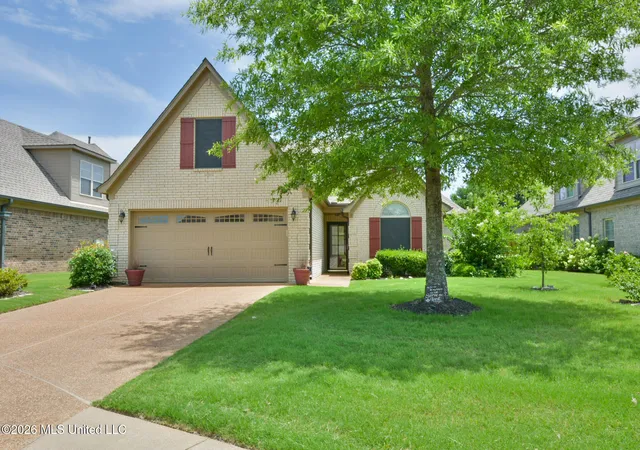 1st image of 5854 Foxdale Loop, Southaven, MS 38672 | MLS# 4154166