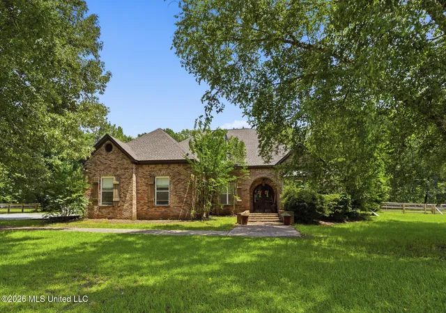 1st image of 157 Lake Hill Dr, Flora, MS 39071 | MLS# 4154159
