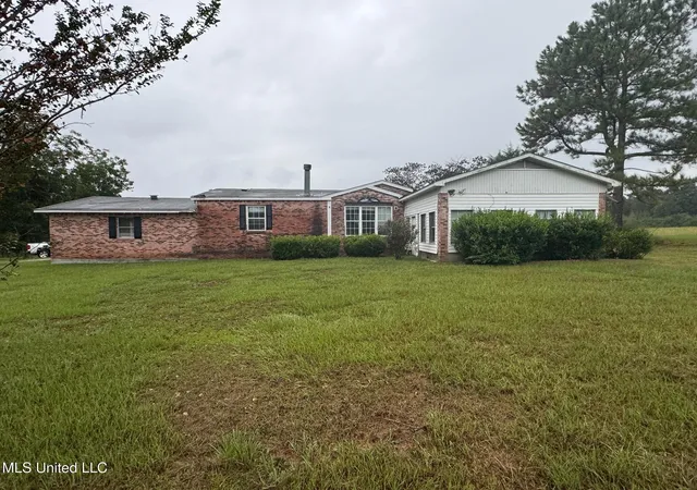 Homes for sale in Jayess, MS | 7 Willie Roberts Rd, Jayess, MS 39641 | MLS# 4154180