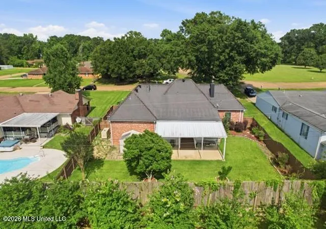 Homes for sale in Mc Comb, MS | 404 Oakbrook Cir, Mc Comb, MS 39648 | MLS# 4154219